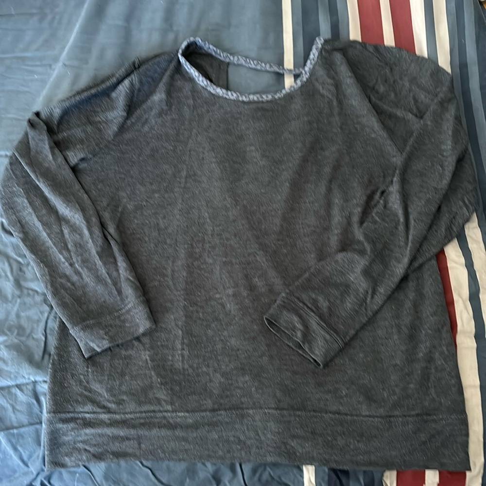 Victoria’s Secret Heather Grey Open Back Shirt Large